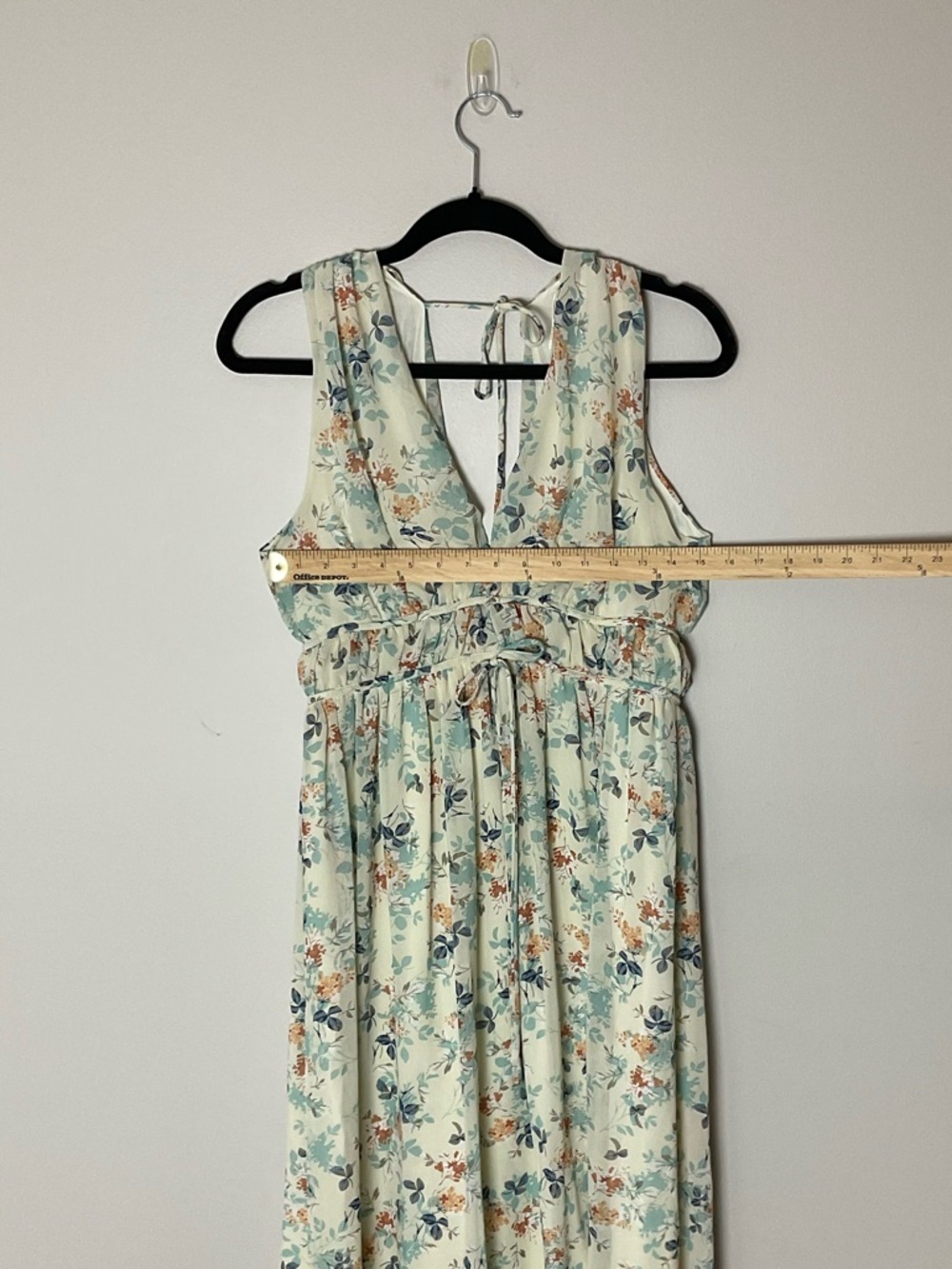 Lush Mint Floral V-Neck Maxi Dress Sz Large Romantic Cottagecore Feminine Cruise - Picture 3 of 9
